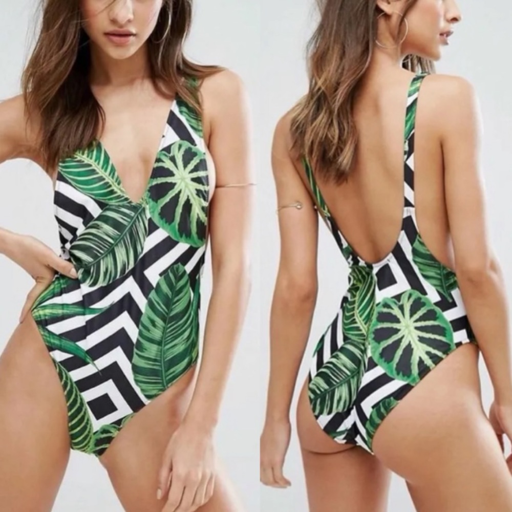 Missguided Tropical Leaf Print Swimsuit